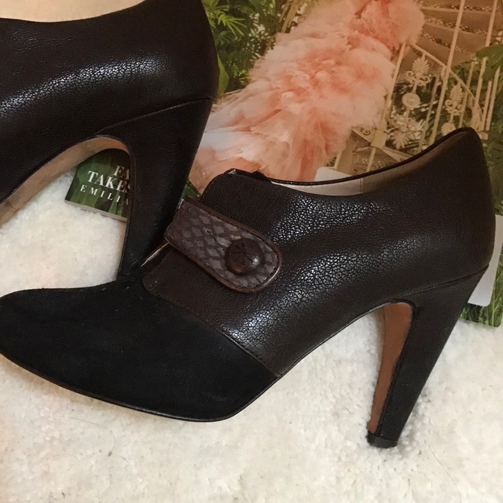 Perfect Fall/Winter: real leather/suede booties